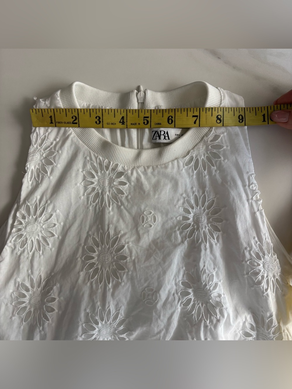 Zara White Eyelet Sleeveless Crop Top Sz L - Picture 12 of 12